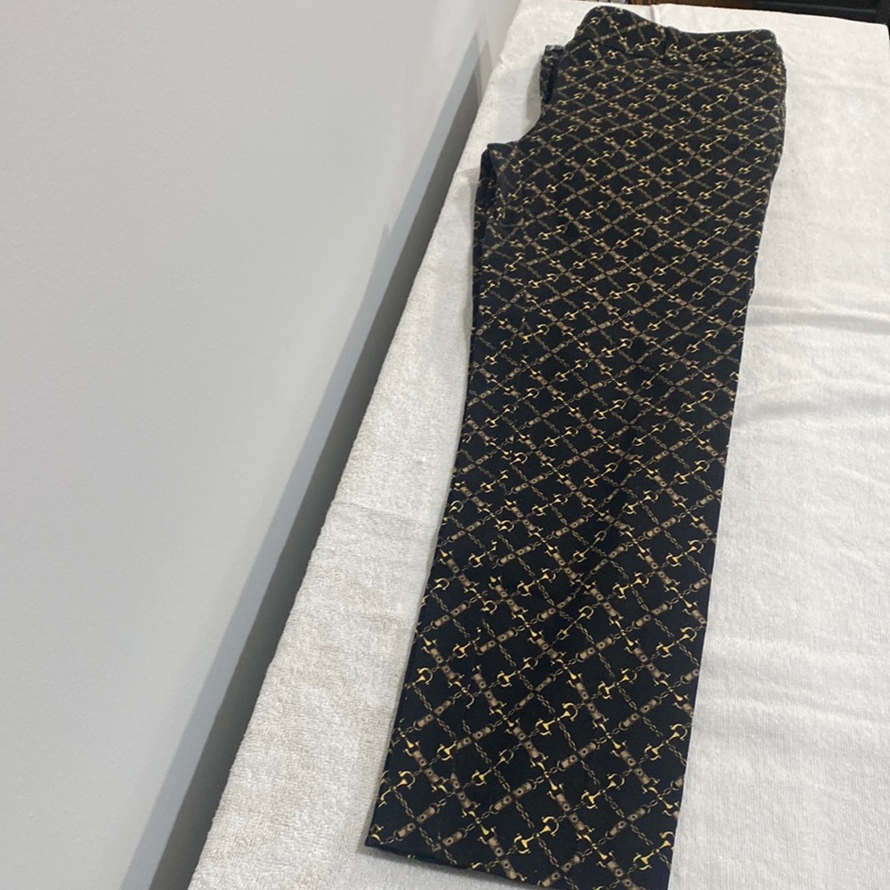 Women’s dress pants